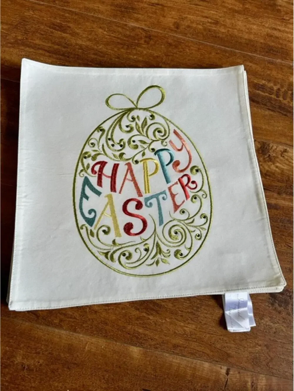 Set of 8 White Cotton Napkins with Embroidered Happy Easter Design